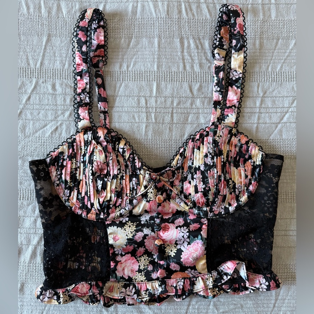 For Love and Lemons x Victoria’s Secret Gardenia Long Line Bra